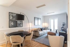 MY LX FLAT Stylish and Design Gem in Rossio的休息区