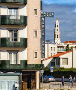 a building with a hotel sign on the side of it at Hotel Santo Amaro - SA Hotels in Fátima