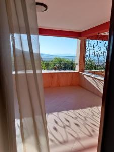 Afbeelding uit fotogalerij van Хотел-ресторант Алмонд in Karlovo