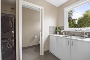 Foto sihtkohas Ballarat asuva majutusasutuse Lovely 3-Bed with Alfresco Dining in Prime Suburb galeriist