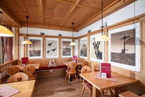 Gallery image of Berggasthof Rofan in Maurach