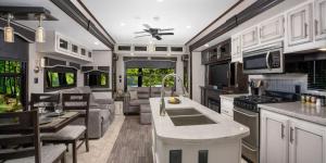 Gallery image of Logan Martin Lake Retreat in Lincoln