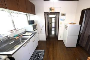 Kuchyň nebo kuchyňský kout v ubytování Karwan House