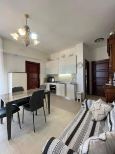 Η κουζίνα ή μικρή κουζίνα στο La Terrazza sul Parco