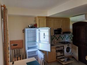 Kuchyň nebo kuchyňský kout v ubytování La tua vacanza mare e relax - Sardegna- 2 o 4 pax + 31 fotografií