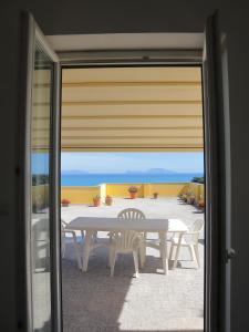 A general sea view or a sea view taken from Az apartmant