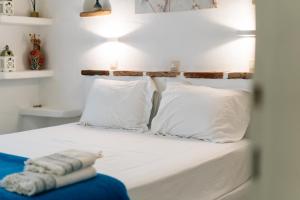 Posteľ alebo postele v izbe v ubytovaní Eressian Lodgings - Skala Eressos