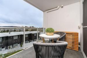 Balkón nebo terasa v ubytování 2BR 2BA Greenway Apt with Views - Hosted by CanStay