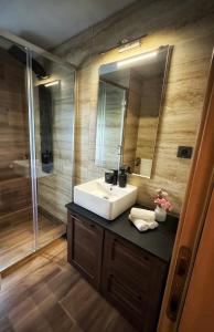 Kúpeľňa v ubytovaní Zoe Luxury House