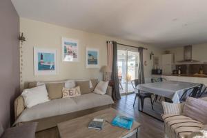 Χώρος καθιστικού στο Maison familiale la Noue