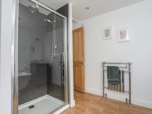 Ένα μπάνιο στο Maes Y Ddol +33 φωτογραφίες