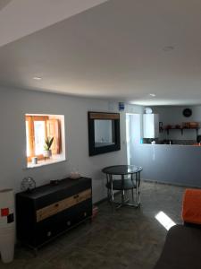 Kuchnia lub aneks kuchenny w obiekcie Cortijo Calma - Countryside Peace & Tranquility