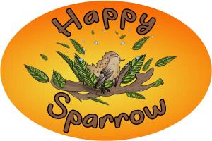 un oiseau assis sur une branche d'arbre avec les mots heureux paranoïa dans l'établissement Happy Sparrow, à Karlovac