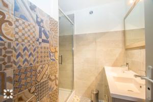 Koupelna v ubytování Villa Geminis by Abahana Villas