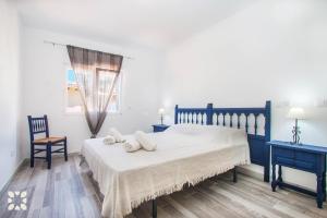 Postel nebo postele na pokoji v ubytování Villa Geminis by Abahana Villas