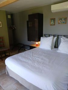 Gallery image of LA MAISON FORTE in Montaut +55 photos