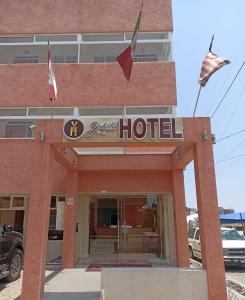 Budova, kde se hotel nachází