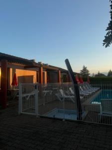 Φωτογραφία από το άλμπουμ του Hôtel Restaurant Douce France σε Saint Alban Auriolles