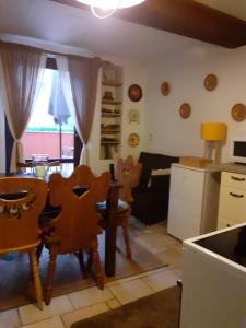 Kuchyň nebo kuchyňský kout v ubytování Atelier Spojovaci