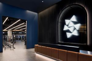 Das Fitnesscenter und/oder die Fitnesseinrichtungen in der Unterkunft Fontainebleau Las Vegas