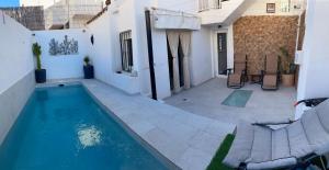 Bazén v ubytování Casa Energía del Cabo. San Jose Cabo de Gata. nebo v jeho okolí