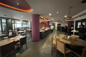 Restaurace v ubytování ENB | Ótima Suite hotel em SCS, próx a GM