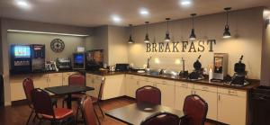 Certifikát, hodnocení, plakát nebo jiný dokument vystavený v ubytování Ten Pin Inn & Suites