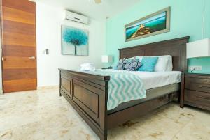 アクマルにあるLUXE 1-BR Condo in Bahia Principe - Multiple Poolsのギャラリーの写真