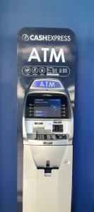 een geldautomaat in een kamer bij Ballito Splash in Ballito