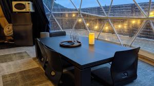 Posezení v ubytování Mount Fuji Panorama Glamping