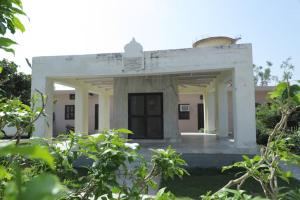 Gallery image of Radha Madhav Ashram Vrindavan in Vrindāvan