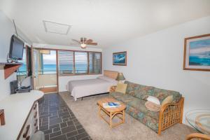 Et tv og/eller underholdning på Napili Bay Steps from Ocean! nb204 - Sullivan