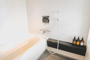 Koupelna v ubytování Van Cort Landt Hotel + 54 fotografií