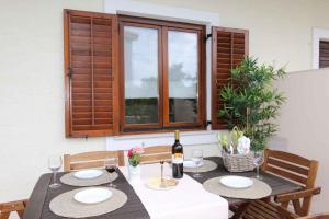 Napoje w obiekcie Apartment in Silo with Two-Bedrooms 7
