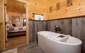 Et badeværelse på Lilys Hideaway + 55 billeder