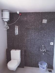 Koupelna v ubytování Faiz Residency