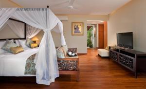 TV/trung tâm giải trí tại Villa Joss Seminyak by Nagisa Bali