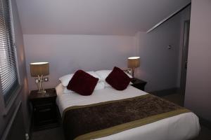 Gallery image of Wards Hotel & Restaurant in Folkestone