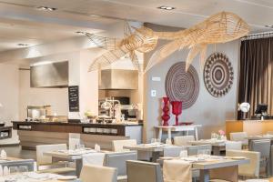 Reštaurácia alebo iné gastronomické zariadenie v ubytovaní ALEGRIA Palacio Mojacar - Adults Only