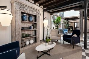 Hotel Casa Palacete Tablas的休息区