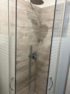 A bathroom at BeB via Sardegna