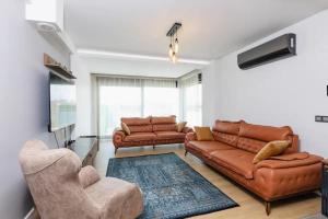 Posezení v ubytování Port Lara Villas