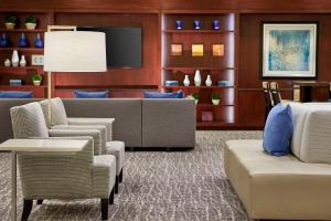 Posezení v ubytování Hyatt Regency Tulsa Downtown