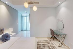 Gallery image of Paramount Midtown Highest Floor 3BR Sea Views in Dubai