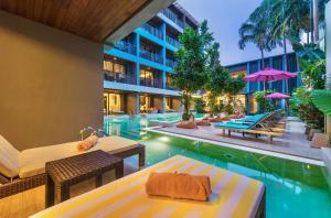 Het zwembad bij of vlak bij Aree Tara Ao Nang Krabi