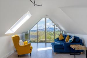 Patch House Glengarriff tesisinde bir oturma alanı