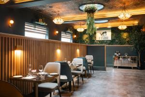 Posezení v ubytování Hotel67