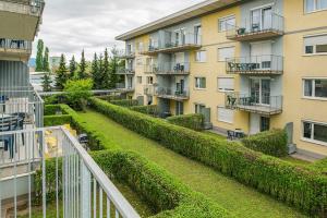 Budynek, w którym mieści się apartament