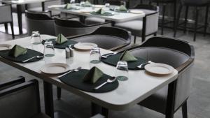 Signature Hotel 레스토랑 또는 맛집