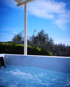 Imagem da galeria de Anemi Superior Deluxe Suite em Kolios